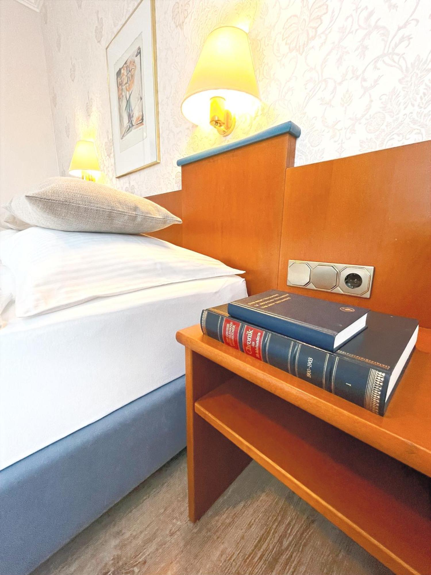 Hotel Kolossos Duesseldorf - Neuss Rom bilde